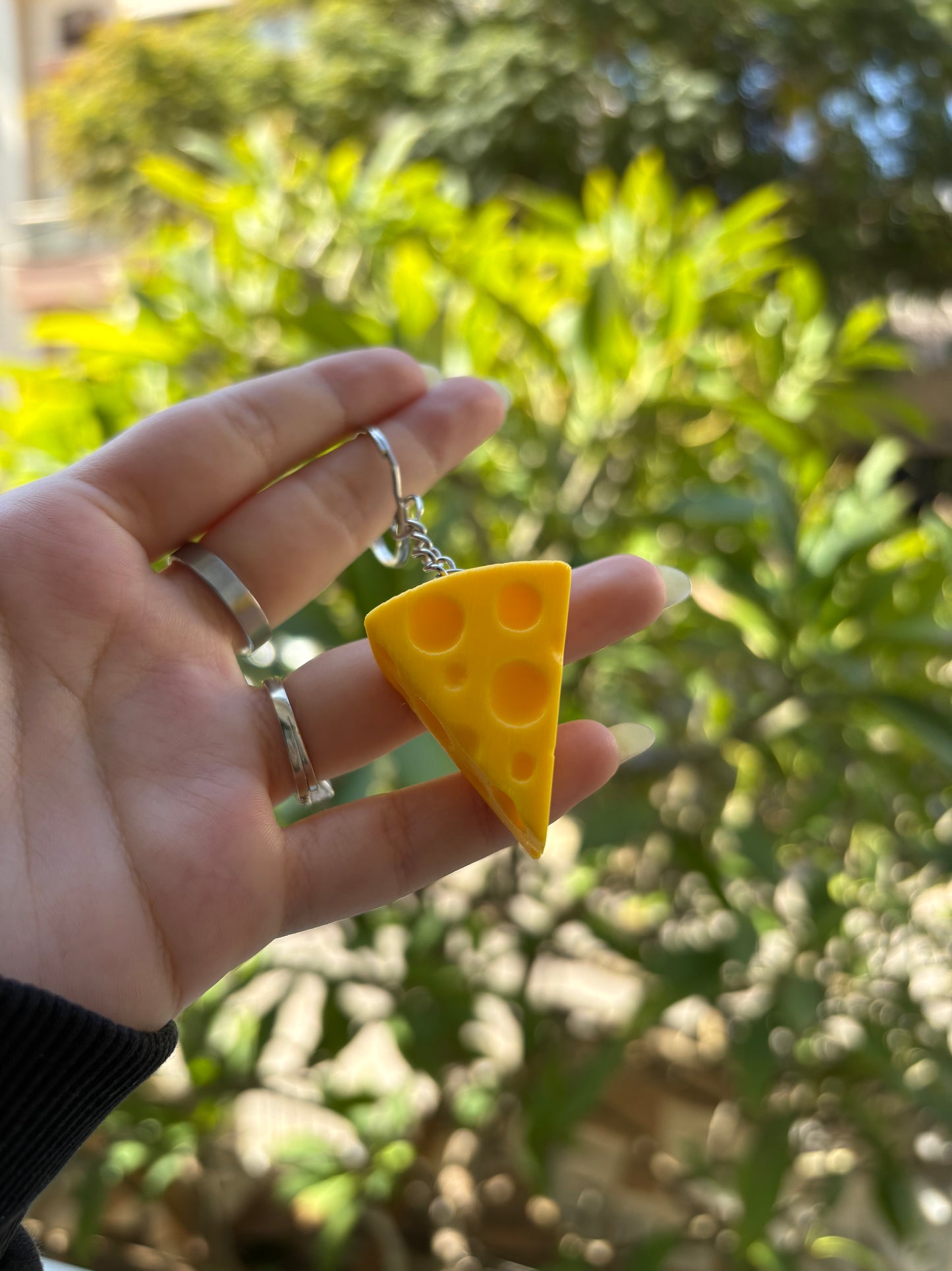 The Cheesy Slice Keychain