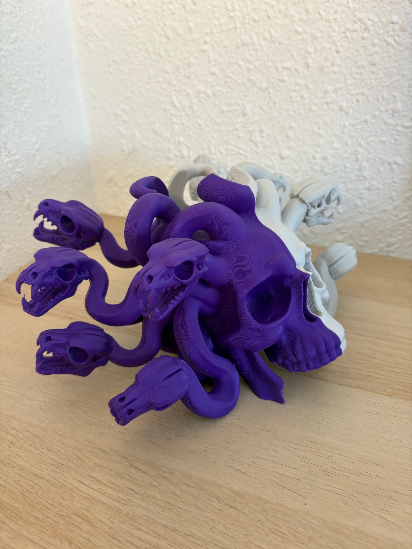 Medusa Dice Roller Stand