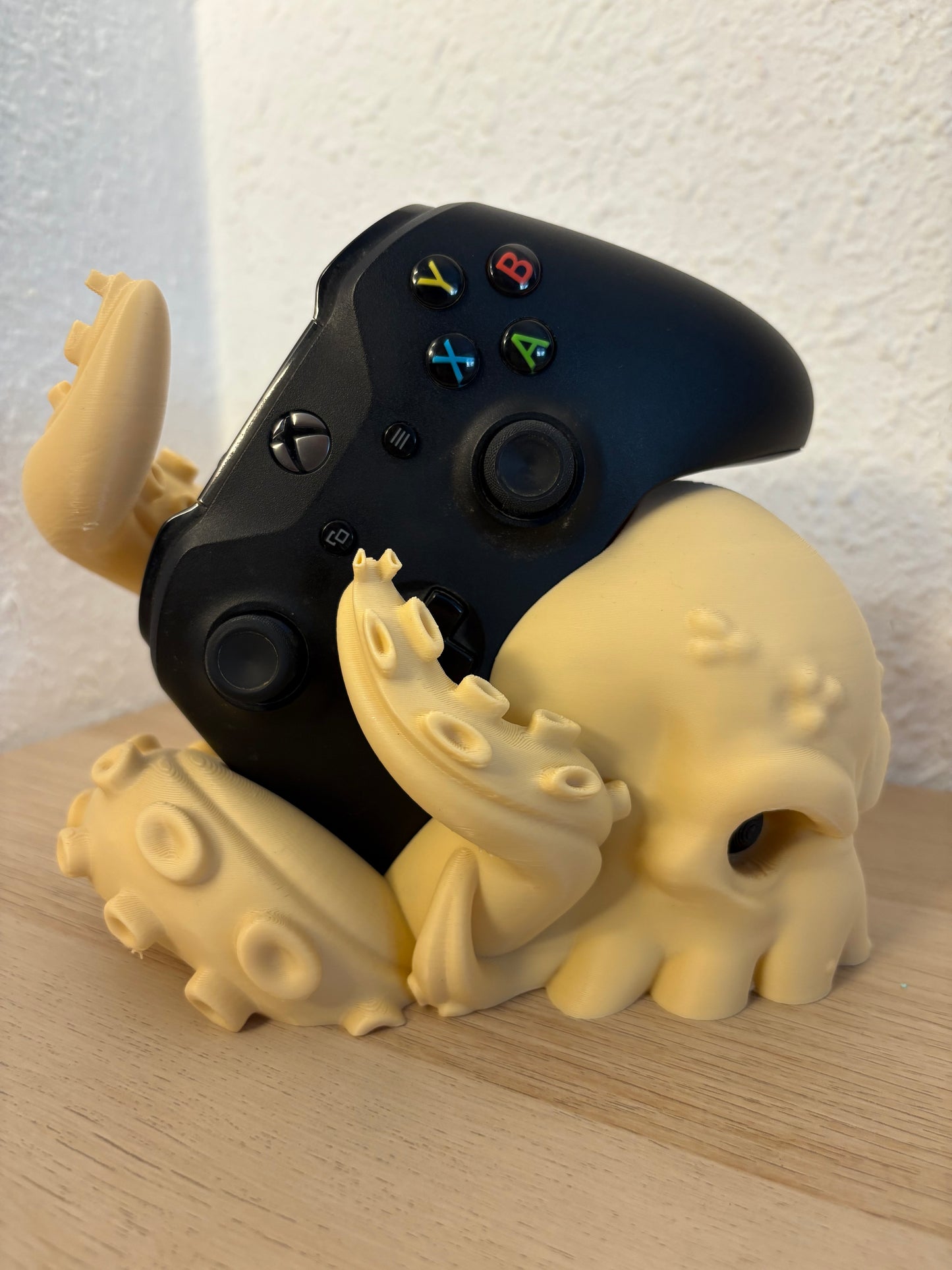 Kraken Xbox Controller Stand